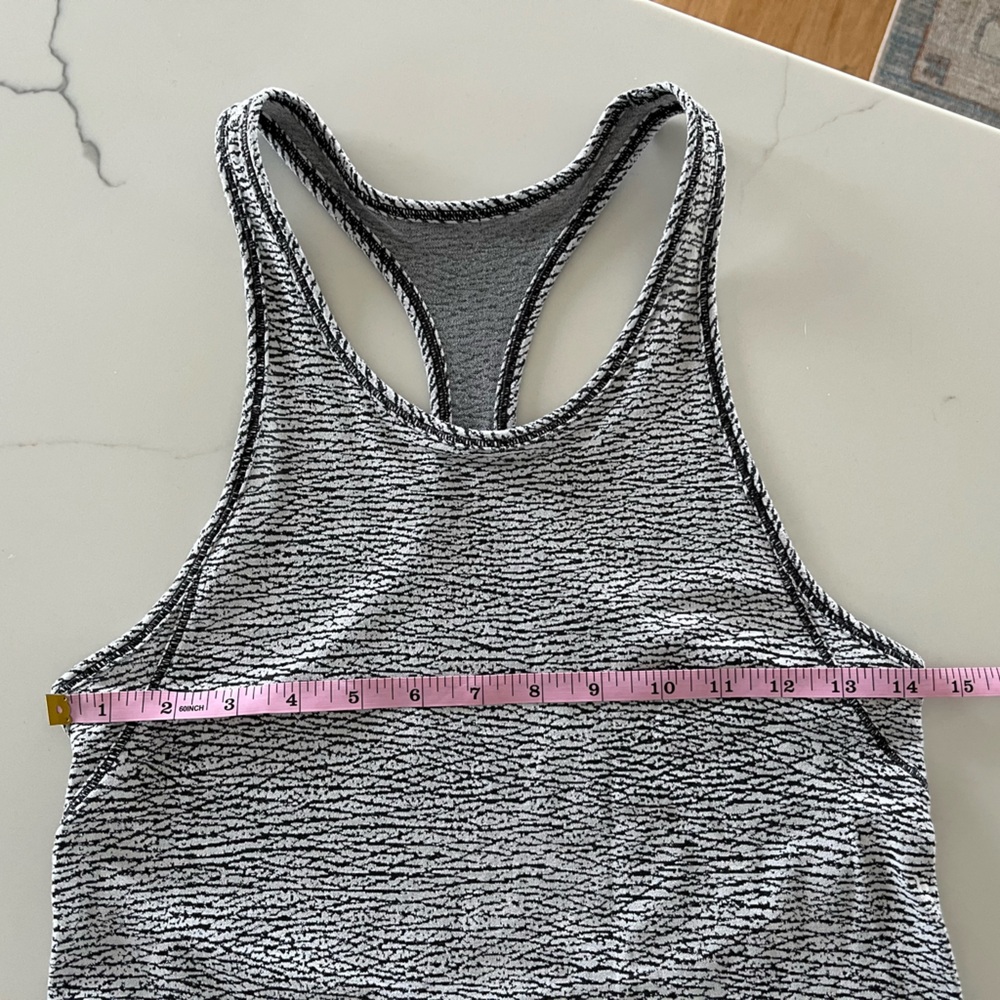 Lululemon Long Distance Workout Racerback Tank Top Size 4 Black & White - Picture 4 of 5